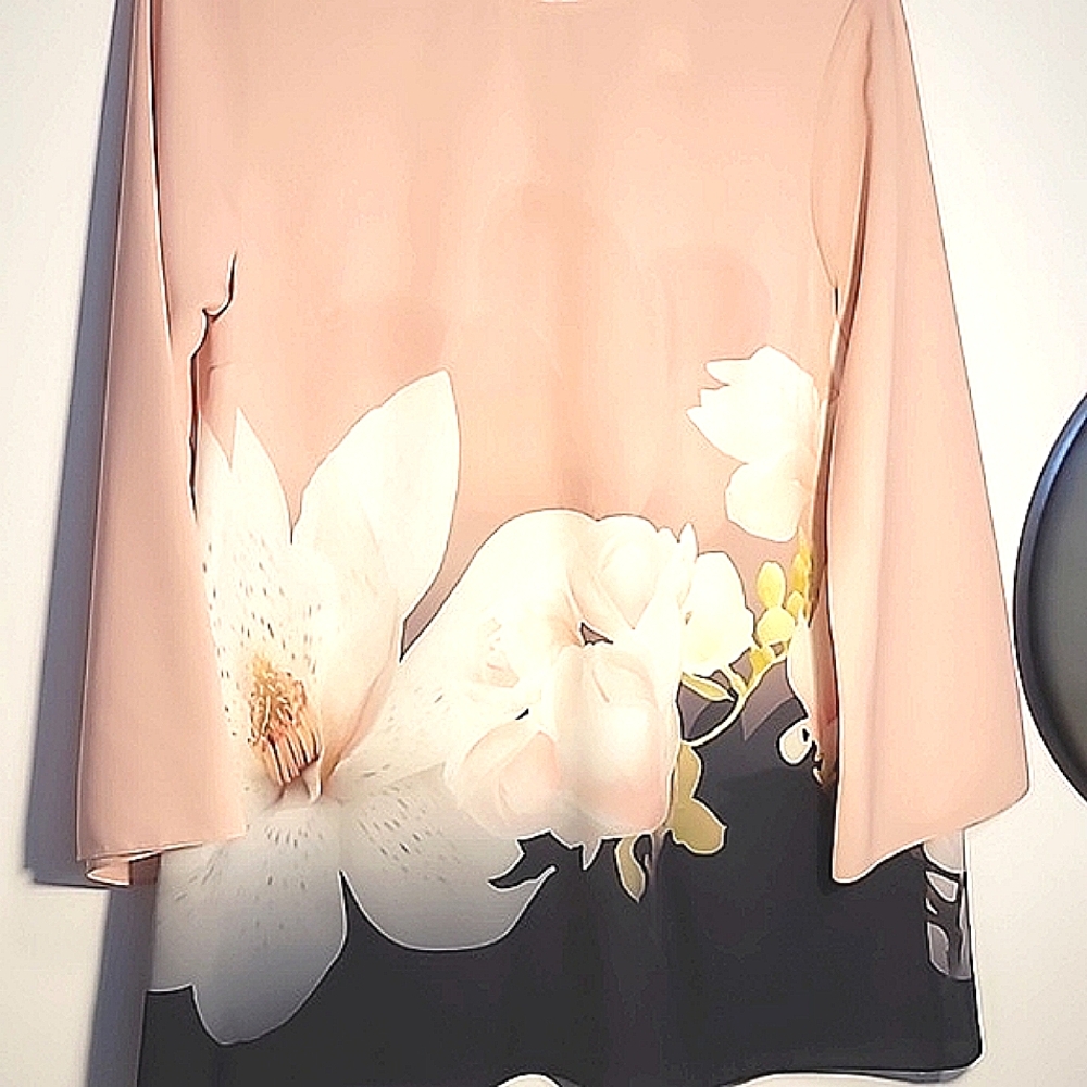 Elegant Floral Women's Tunic Top - Pink